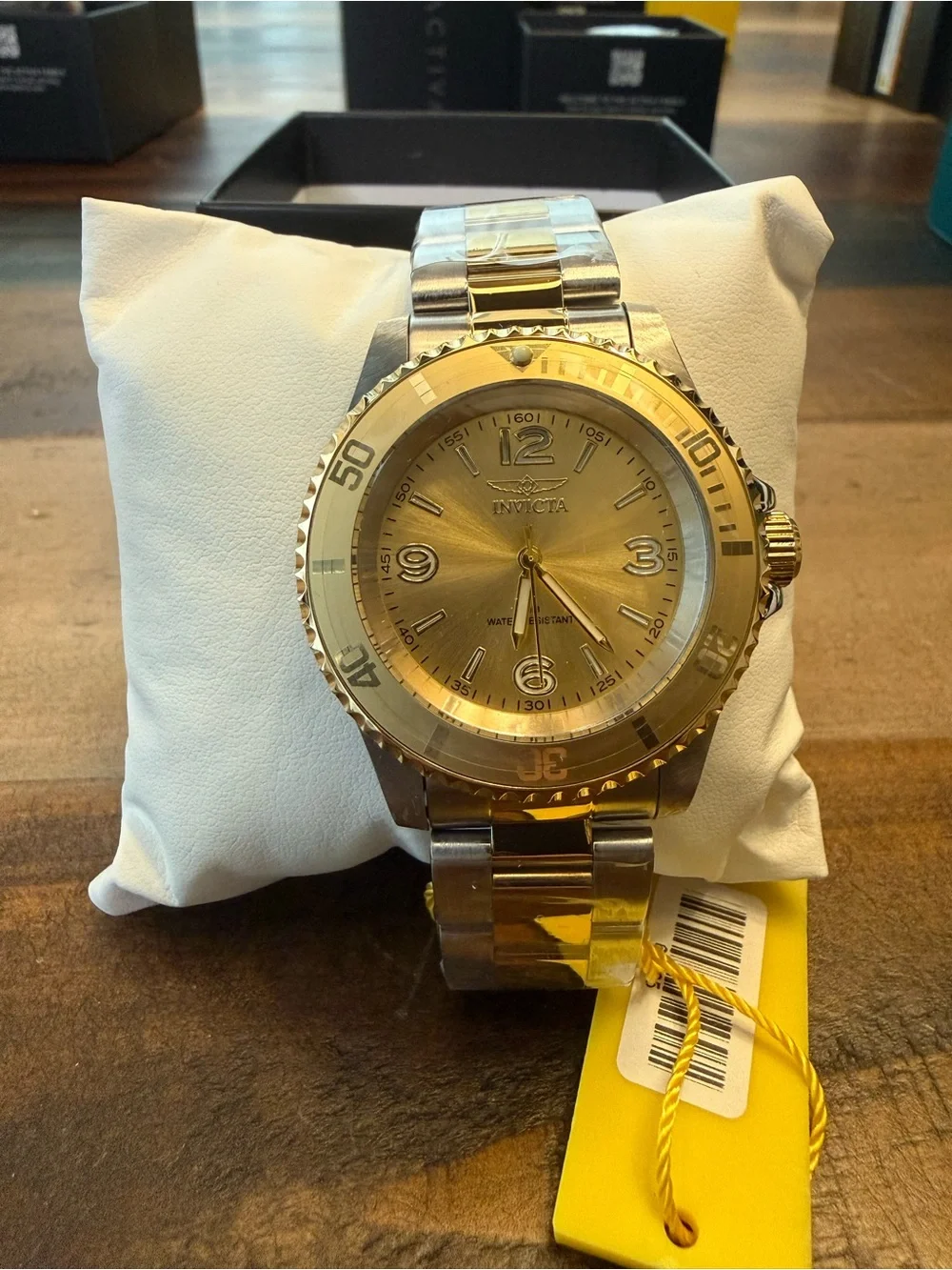 Invicta Specialty Velario Two-Tone Men's Watch (Model 69725)